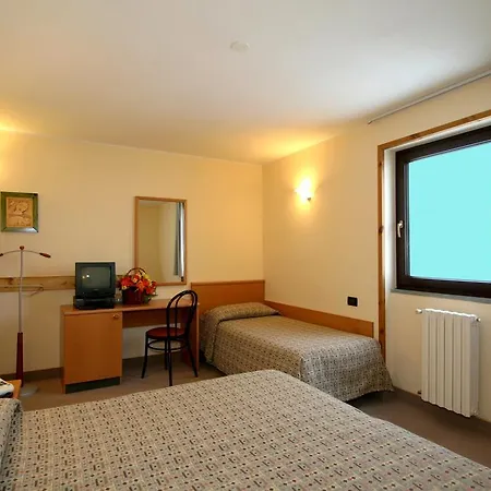 Hotel Lion Noir
