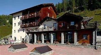 Lion Noir 3* Gressan